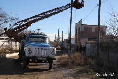 Керчанин оставил 40 домов без света 