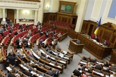 Депутаты из оппозиции пытаются отменить пенсионную реформу