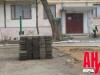 В Крыму ради благоустройства снимают плитку, чтобы уложить в другом месте (видео)