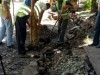 Симферопольские коммунальщики вместо асфальта откопали старую ливневку (фото)