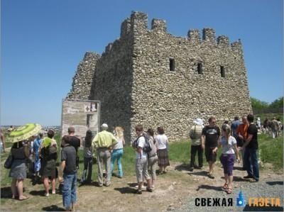На Неаполе пройдет реконструкция