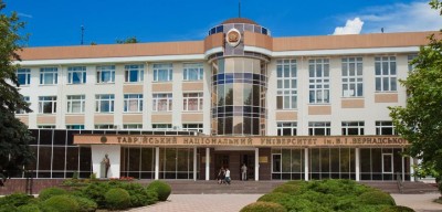 Табачник обсудит с ТНУ сокращение преподавания на крымскотатарском