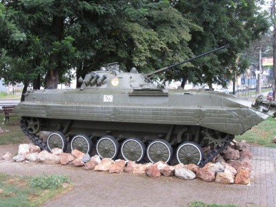 Куницын пожаловался на заброшенную БМП в Симферополе