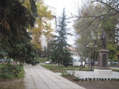 Памятник Сергию Радонежскому в Симферополе